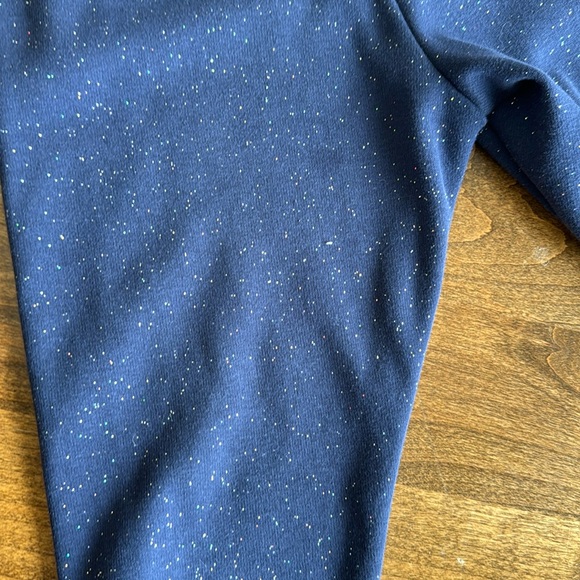 2 pair of Old Navy sparkly fleece lined leggings - Picture 9 of 9